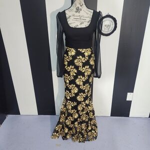 Fit And Flare Gold Maxi